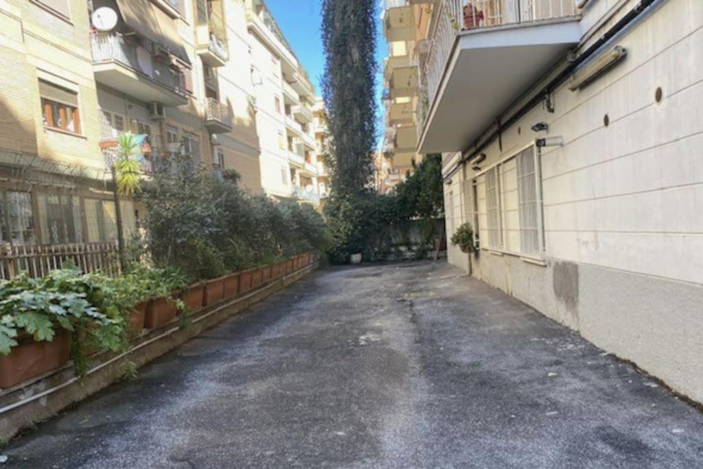 Blinded By The Light Apartamento Roma Exterior foto
